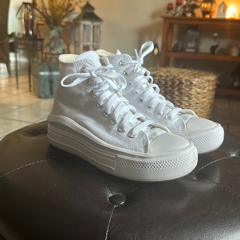 Platform Converse